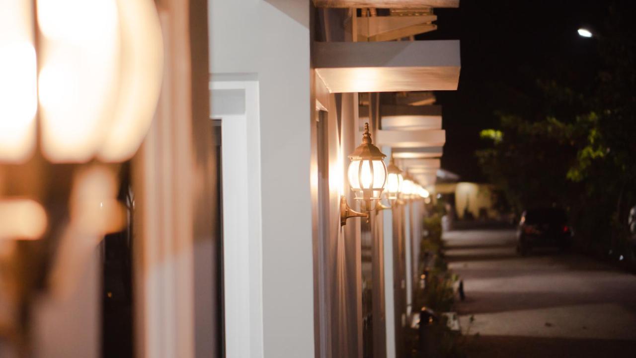 Sitiinggil Guest House Syariah Tegal  Bagian luar foto