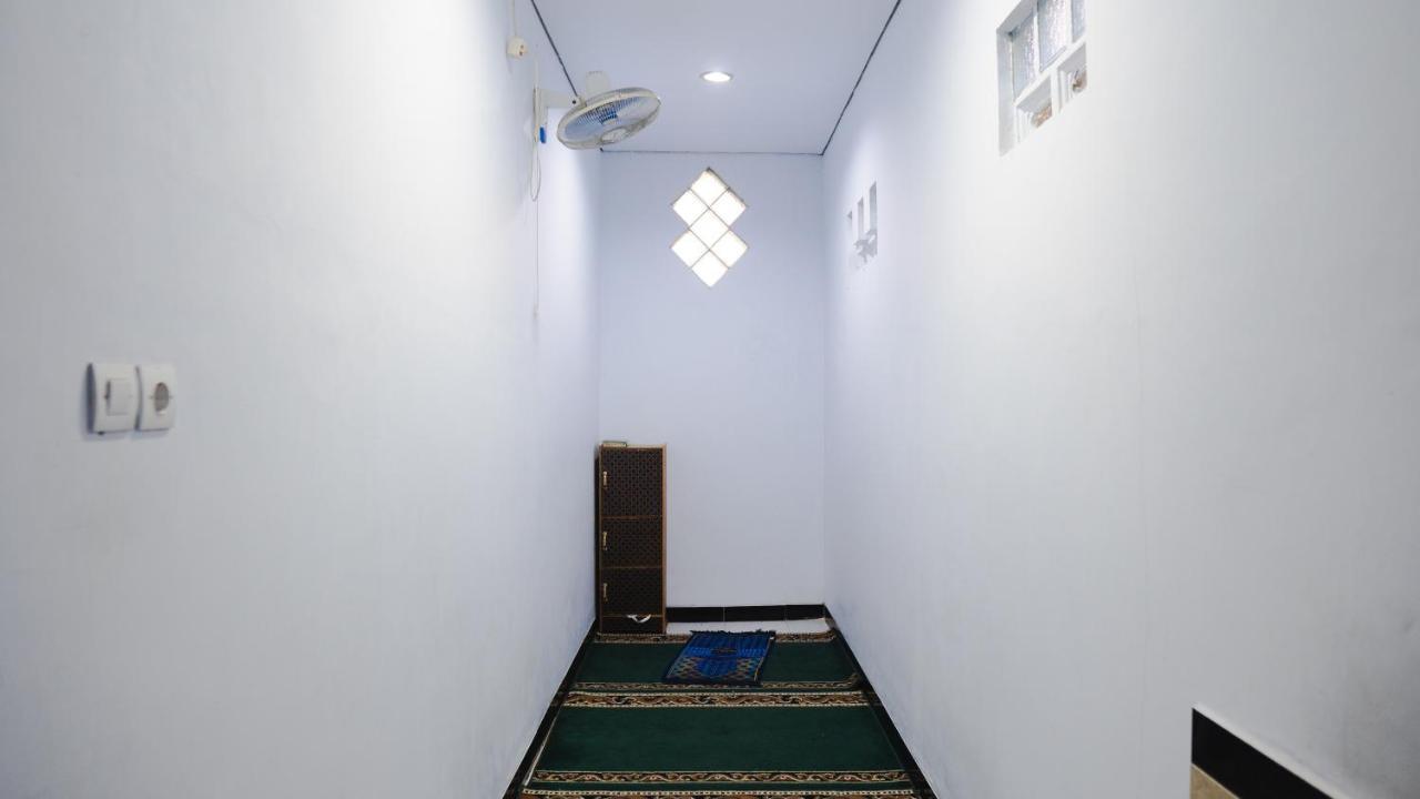 Sitiinggil Guest House Syariah Tegal  Bagian luar foto