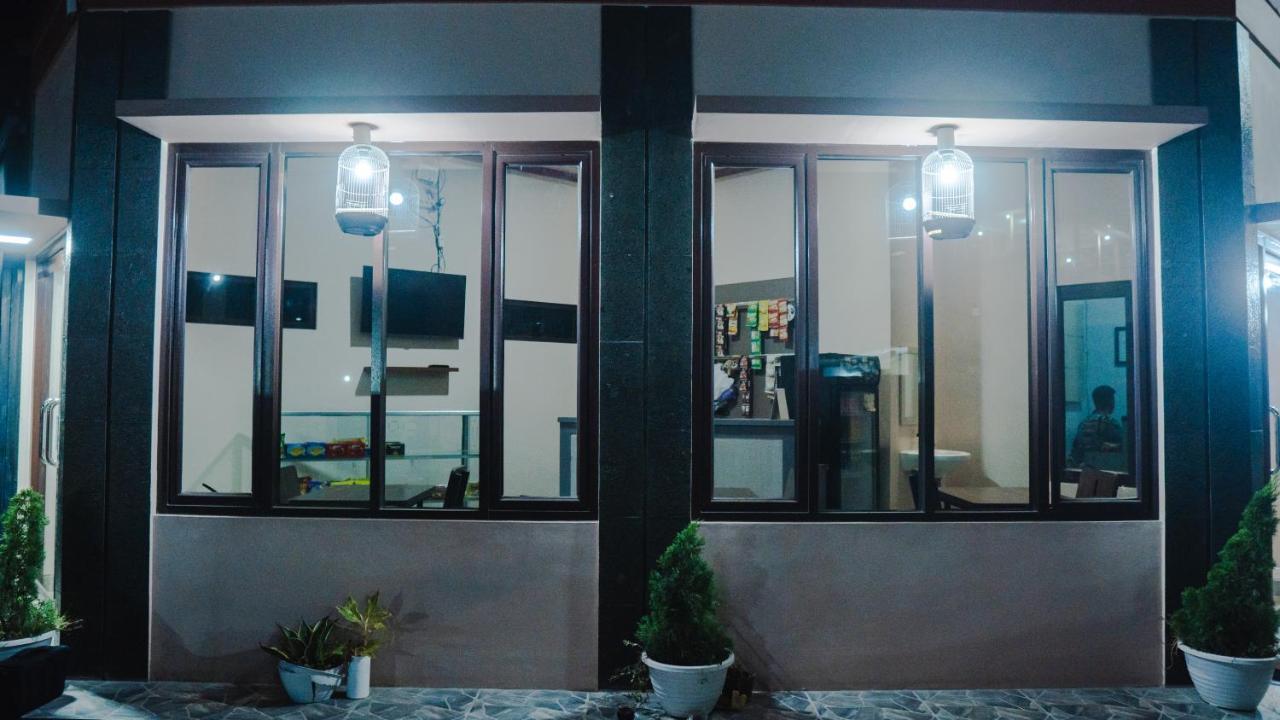 Sitiinggil Guest House Syariah Tegal  Bagian luar foto