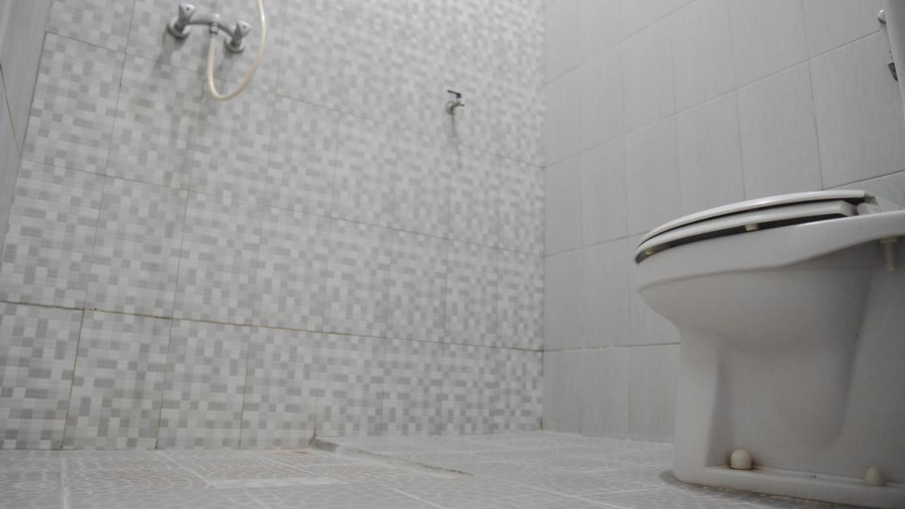 Sitiinggil Guest House Syariah Tegal  Bagian luar foto